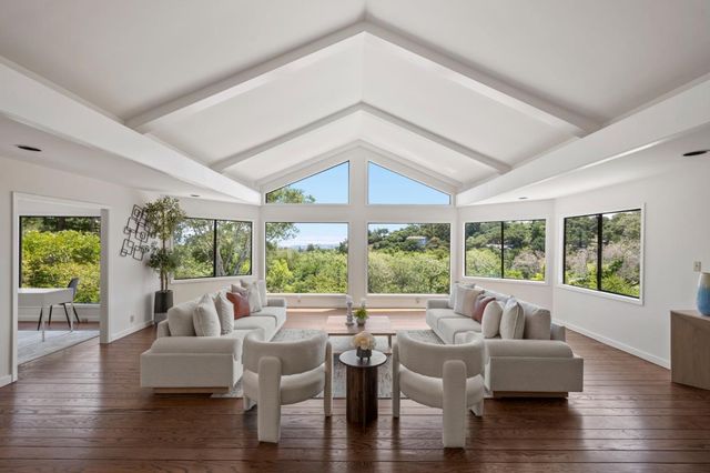 1407 Carlton Road, Hillsborough, CA 94010