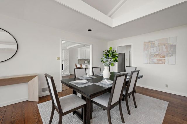 1407 Carlton Road, Hillsborough, CA 94010
