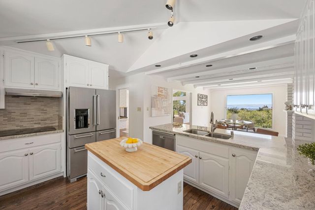 1407 Carlton Road, Hillsborough, CA 94010