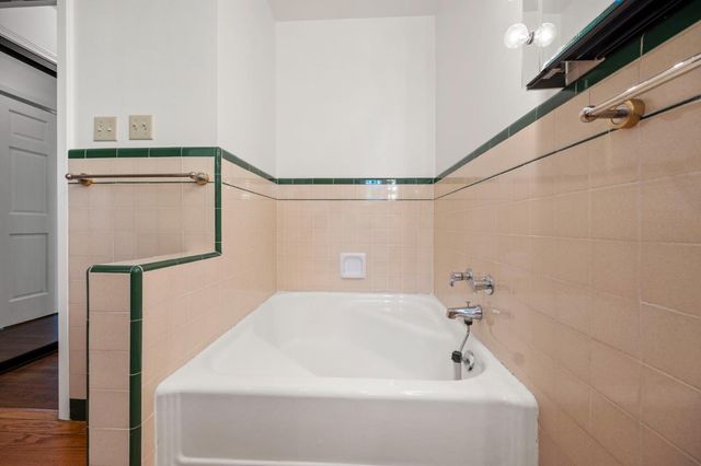 1407 Carlton Road, Hillsborough, CA 94010