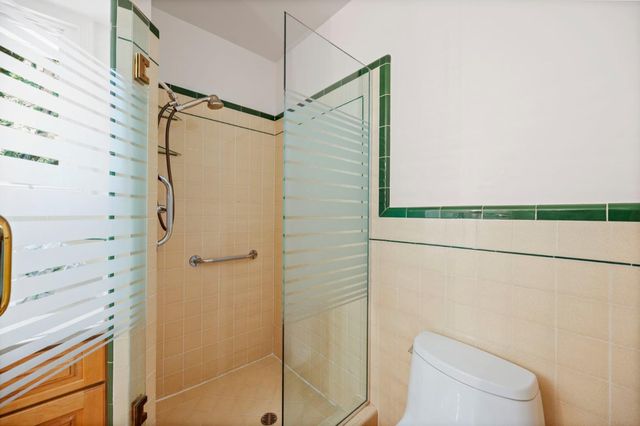 1407 Carlton Road, Hillsborough, CA 94010