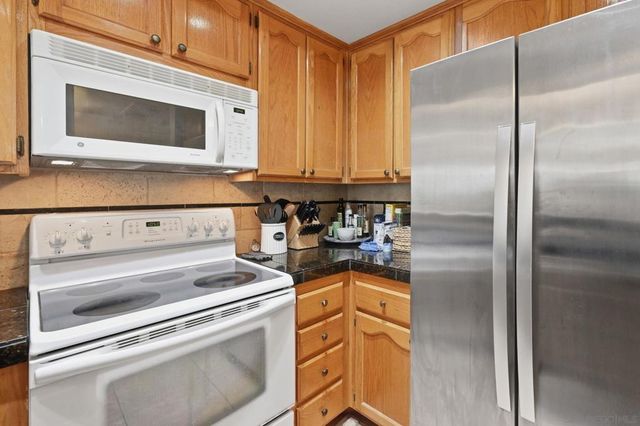 5875 Friars Rd 4408, San Diego, CA 92110