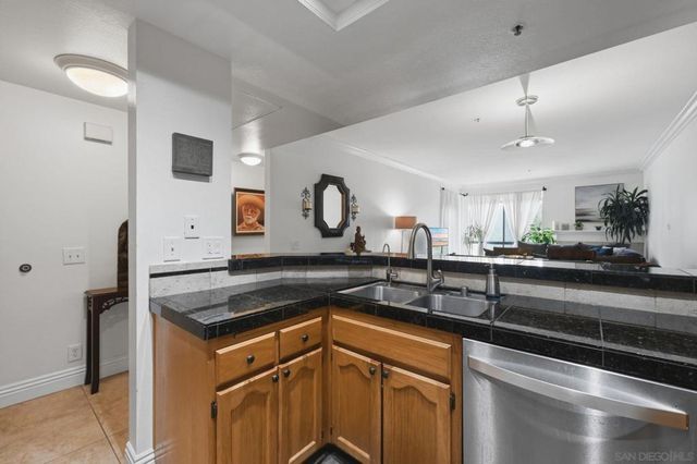 5875 Friars Rd 4408, San Diego, CA 92110
