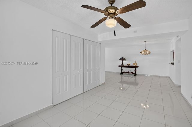 1931 Sabal Palm Drive 203, Davie, FL 33324