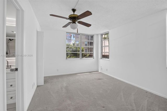 1931 Sabal Palm Drive 203, Davie, FL 33324