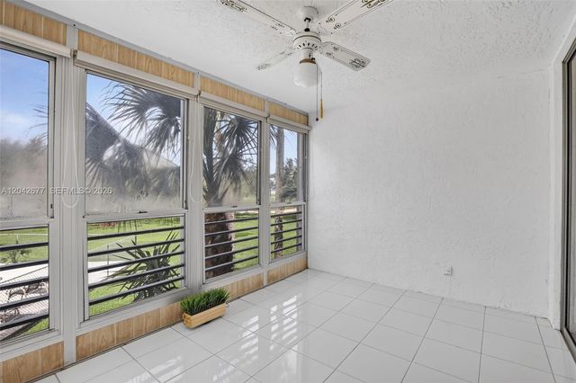 1931 Sabal Palm Drive 203, Davie, FL 33324