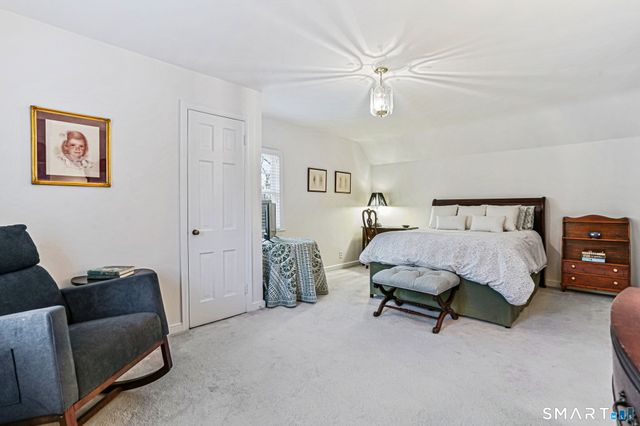 184 Rosemere Avenue, Fairfield, CT 06825