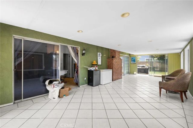 1130 E 21st, Santa Ana, CA 92705