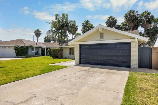 1130 E 21st, Santa Ana, CA 92705