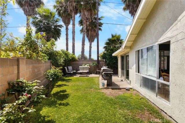 1130 E 21st, Santa Ana, CA 92705
