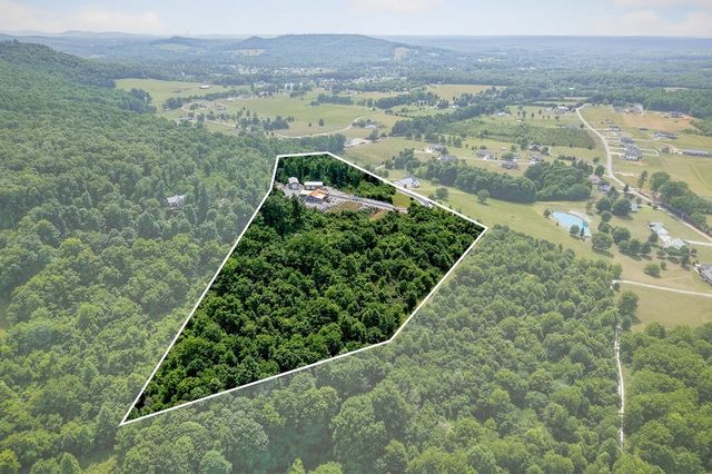 1005 Bethlehem Ests, Rickman, TN 38580
