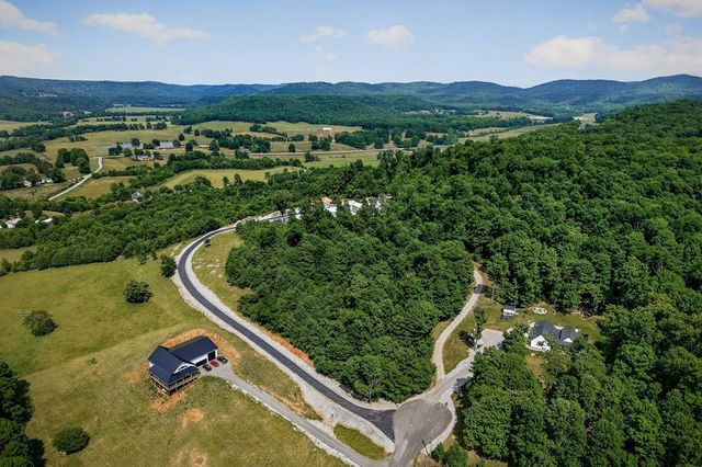 1005 Bethlehem Ests, Rickman, TN 38580