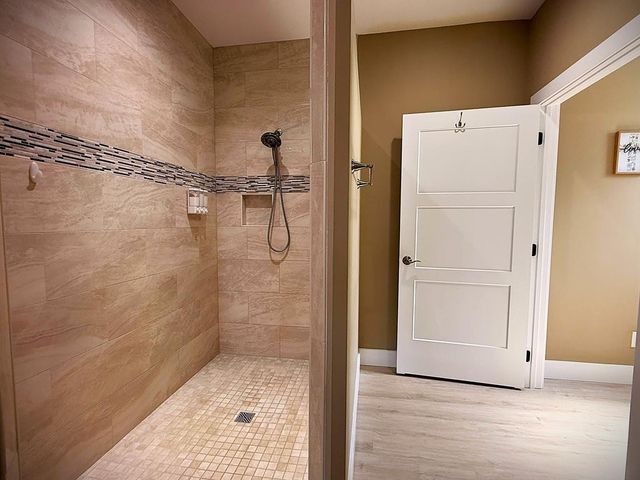 1005 Bethlehem Ests, Rickman, TN 38580