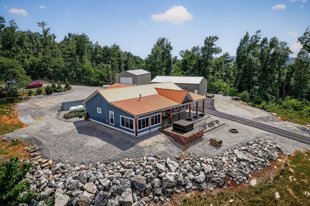 1005 Bethlehem Ests, Rickman, TN 38580