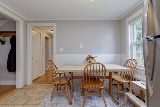 60 Mountain Road, Concord, NH 03301