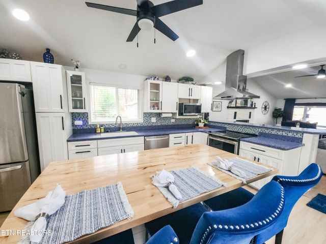 164 Dogwood Tr, Maynardville, TN 37807