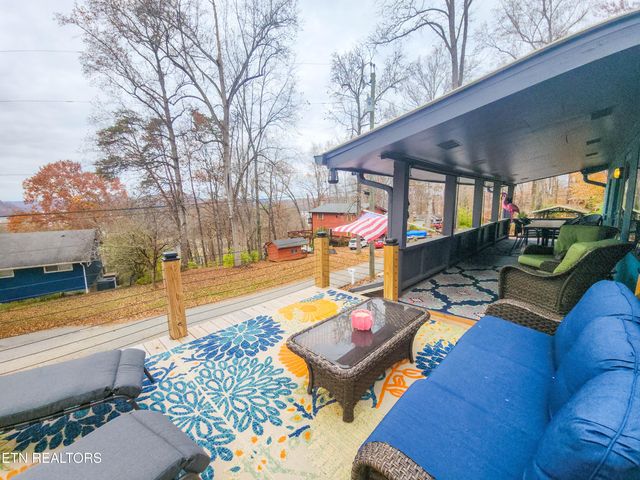 164 Dogwood Tr, Maynardville, TN 37807