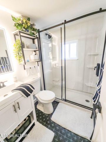 164 Dogwood Tr, Maynardville, TN 37807