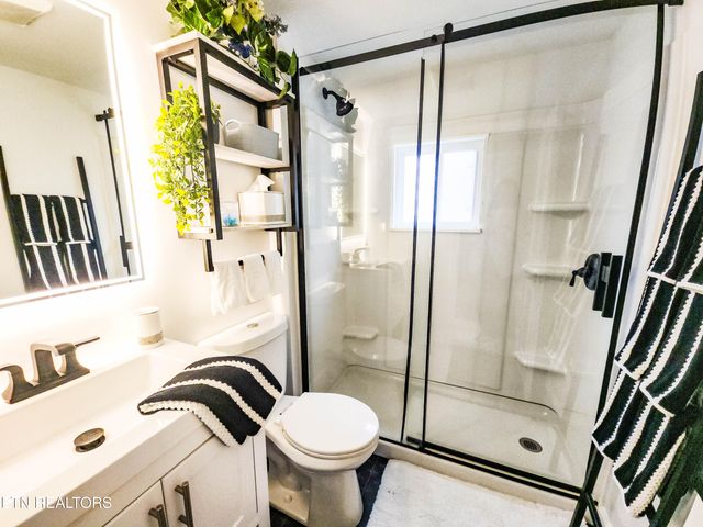 164 Dogwood Tr, Maynardville, TN 37807