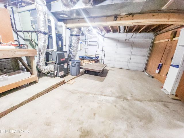 164 Dogwood Tr, Maynardville, TN 37807