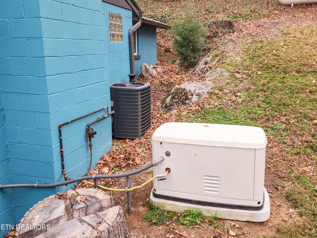 164 Dogwood Tr, Maynardville, TN 37807