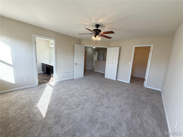 615 Country Heights Drive, Lake St Louis, MO 63367