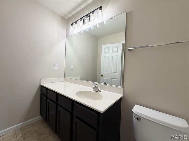 615 Country Heights Drive, Lake St Louis, MO 63367