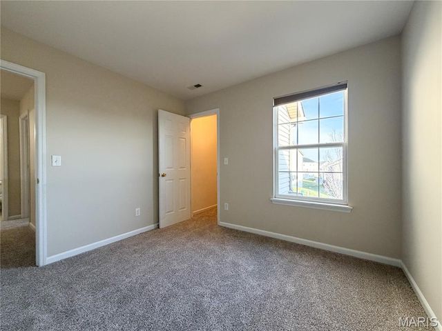 615 Country Heights Drive, Lake St Louis, MO 63367