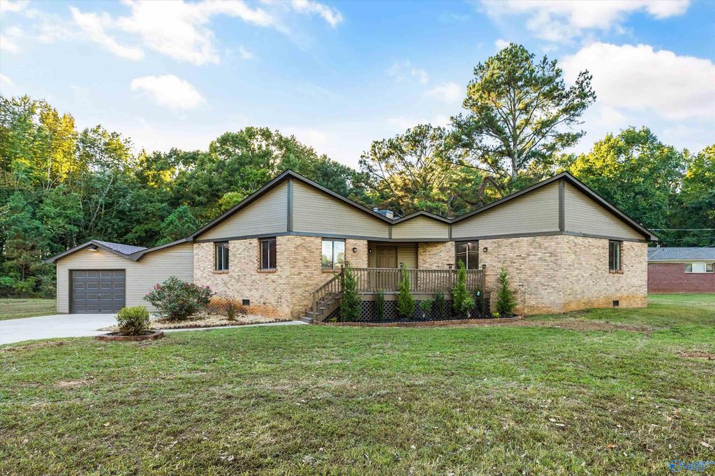 186 Dawn Drive, Toney, AL 35773