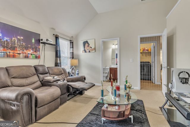 1293 Heartwood Avenue, Mcdonough, GA 30253