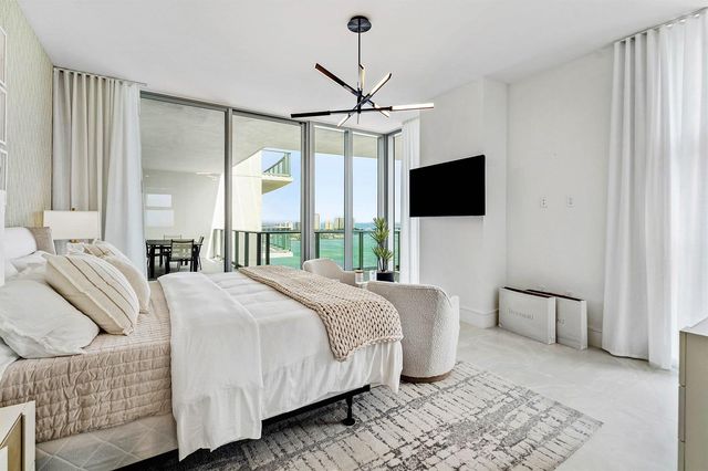 220 Lake Shore Drive 2123, Lake Park, FL 33403