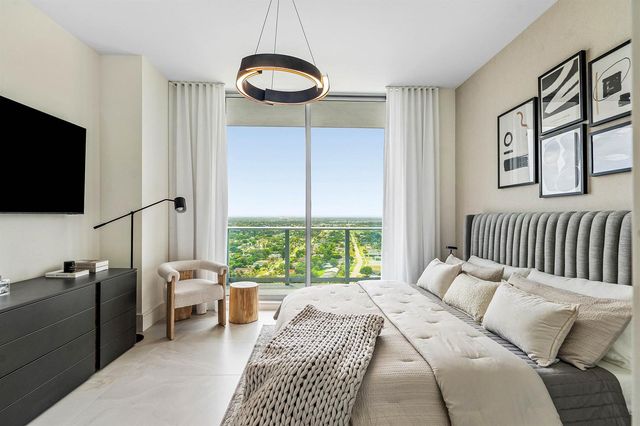 220 Lake Shore Drive 2123, Lake Park, FL 33403