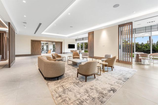 220 Lake Shore Drive 2123, Lake Park, FL 33403