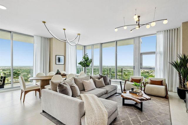 220 Lake Shore Drive 2123, Lake Park, FL 33403