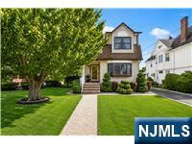 307 Raymond Street, Hasbrouck Heights, NJ 07604