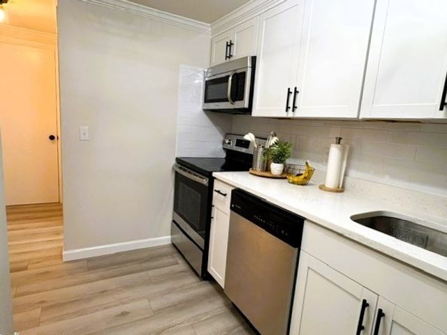 196 Swanson Road 505, Boxborough, MA 01719