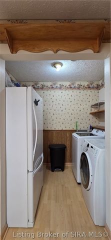 2205 Palmer Court, New Albany, IN 47150