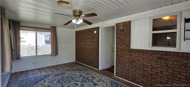 2205 Palmer Court, New Albany, IN 47150