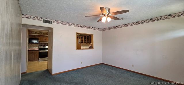 2205 Palmer Court, New Albany, IN 47150