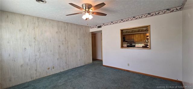 2205 Palmer Court, New Albany, IN 47150