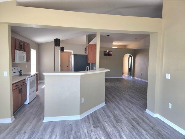 4017 LONGWORTH LOOP, Kissimmee, FL 34744