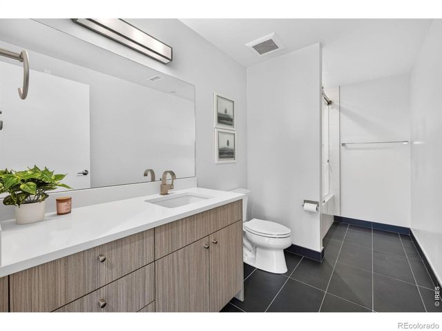 2718 Pine Street 205, Boulder, CO 80302