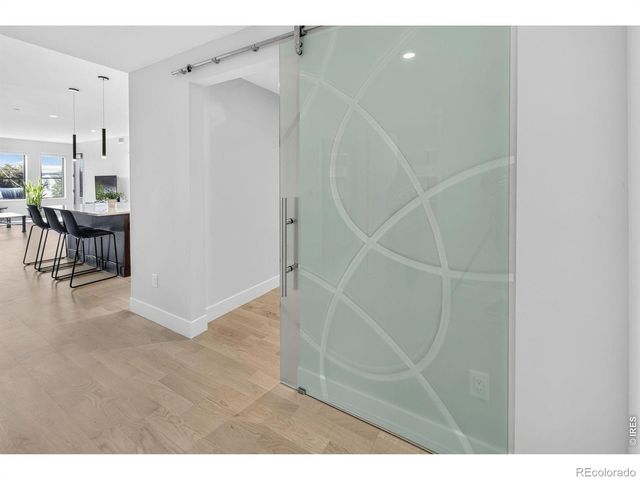 2718 Pine Street 205, Boulder, CO 80302