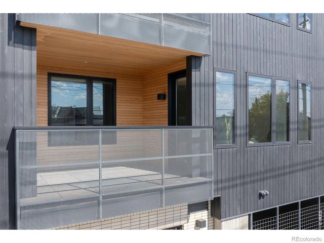 2718 Pine Street 205, Boulder, CO 80302
