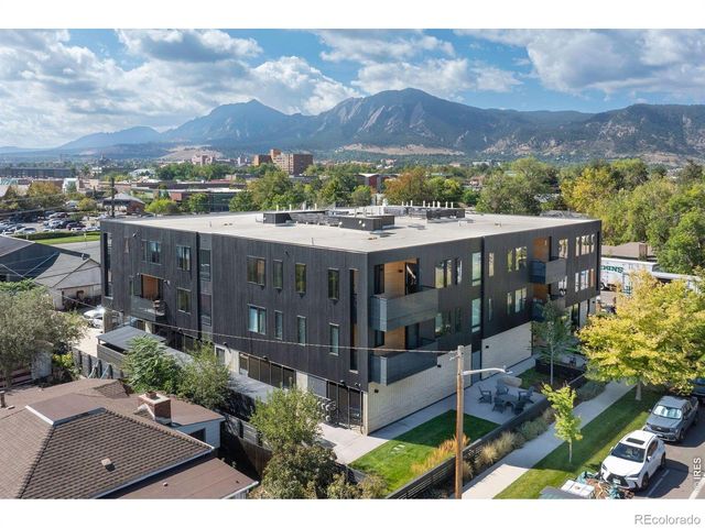 2718 Pine Street 205, Boulder, CO 80302