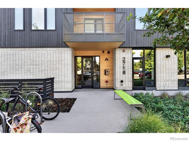 2718 Pine Street 205, Boulder, CO 80302