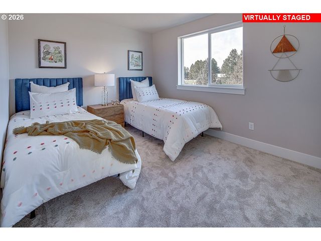 1318 E Canto St, Newberg, OR 97132