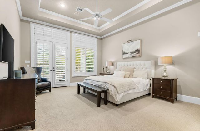 30 Midday Sun Place, The Woodlands, TX 77382