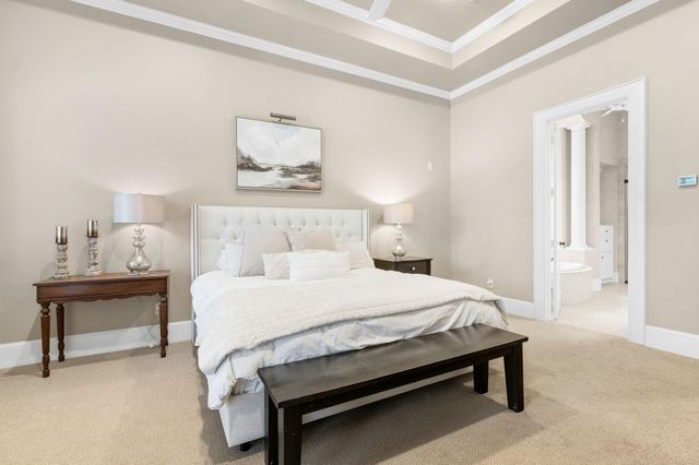 30 Midday Sun Place, The Woodlands, TX 77382