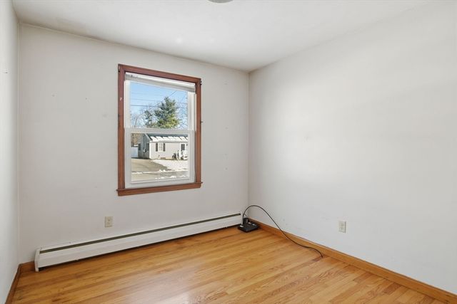 55 Gardens Dr, Springfield, MA 01119